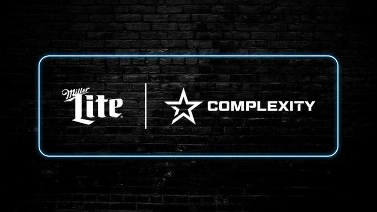 Complexity Gaming amplía su asociación con Miller Lite