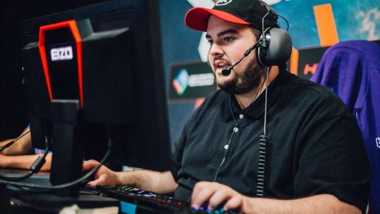 Hiko puso fin a su carrera en los esports