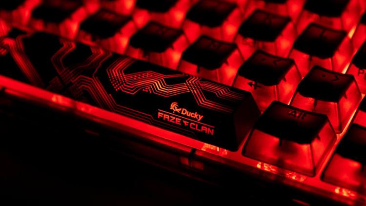 FaZe Clan y Ducky lanzarán un teclado de edición limitada