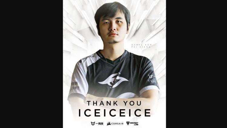 Iceiceice a la izquierda Team Secret