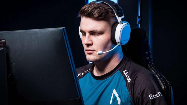 mertz se está preparando para volver a CS:GO