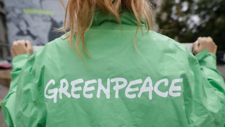 Greenpeace criticó a los mineros de bitcoin