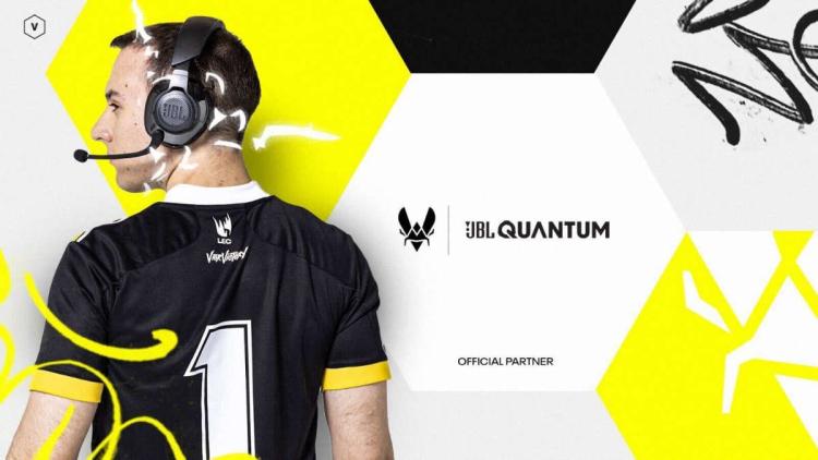 Team Vitality renueva y amplía su asociación con JBL Quantum