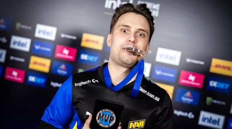 NAVI's Mihai 'iM' Ivan Crowned Best CS2 Player of October After IEM Rio Victory