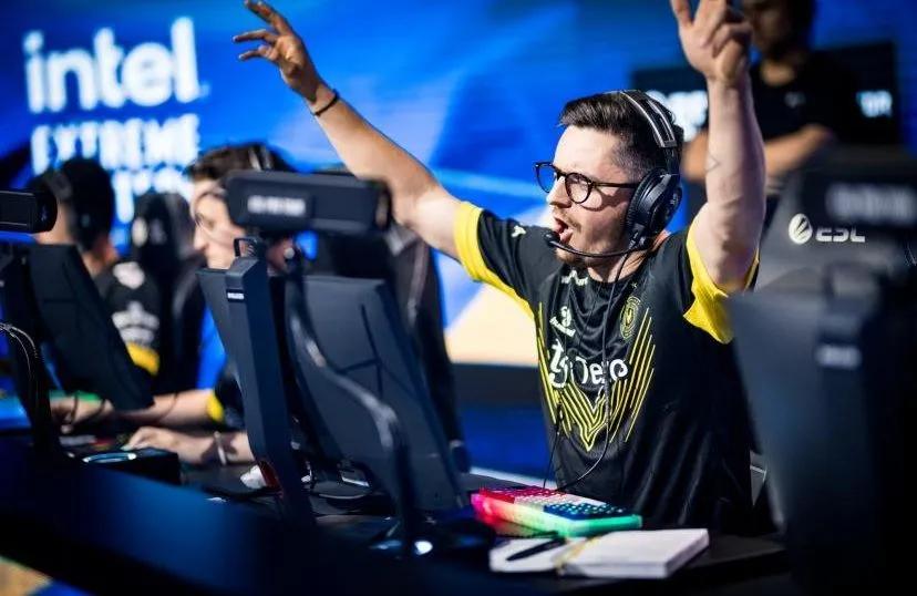 apEX se asegura el 32º título de su carrera con Vitality en el IEM Dallas 2025