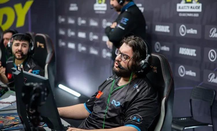 Ömer "imoRR" Karataş, de Eternal Fire, y 10 influencers turcos detenidos en una investigación sobre la promoción del juego