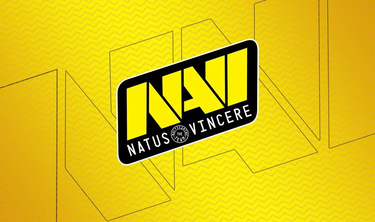 NaVi estaría considerando dejar en el banquillo a jL e iM - makazze es un posible sustituto