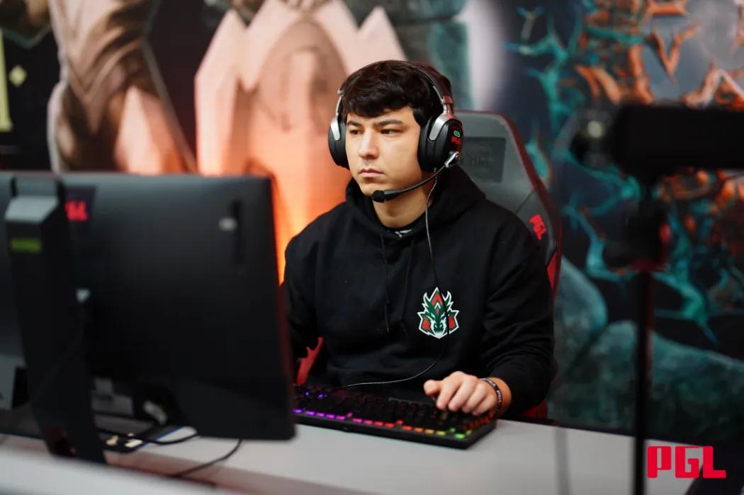 SoNNeikO reúne una nueva escuadra de Dota 2: Team Tea