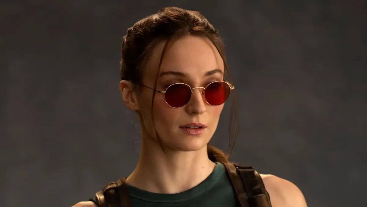 Revelado el primer vistazo a Sophie Turner como Lara Croft