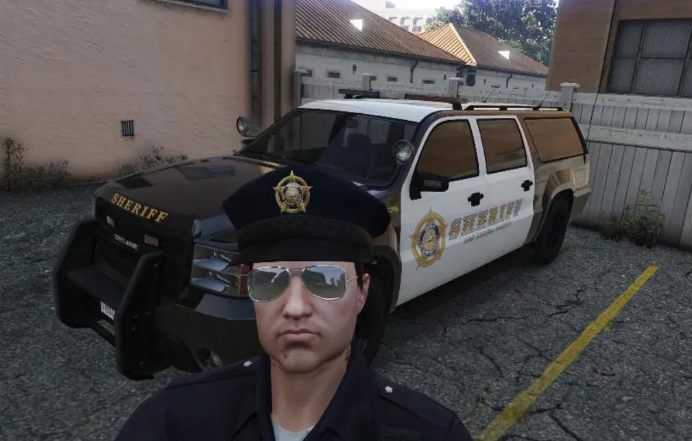 Mi viaje al mundo sorprendentemente detallado de la policía de GTA