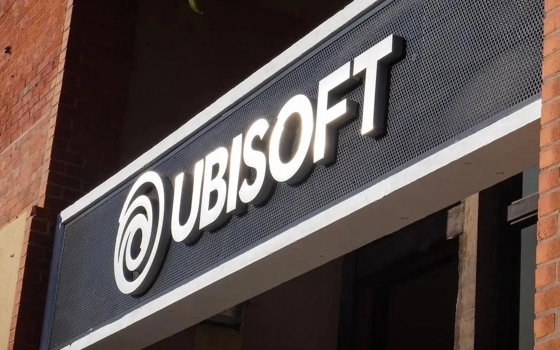 Ubisoft registra pérdidas de 1.300 millones de euros en 2025, con una caída del 16% en sus acciones y una recuperación pospuesta hasta 2027.