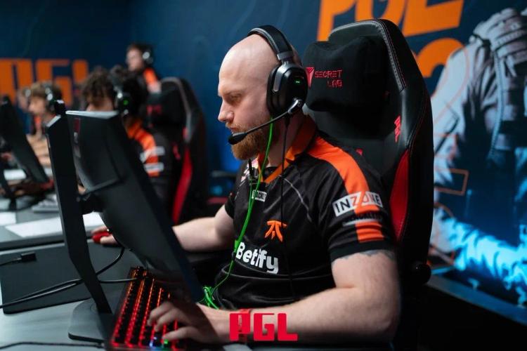 KRIMZ abandona fnatic después de casi diez años