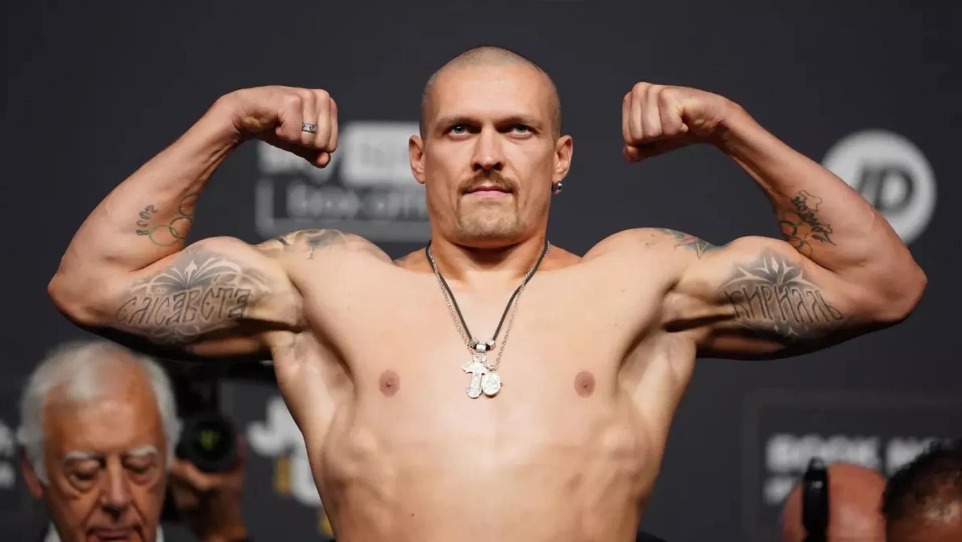Oleksandr Usyk se toma un descanso del boxeo con una partida de Counter-Strike 2