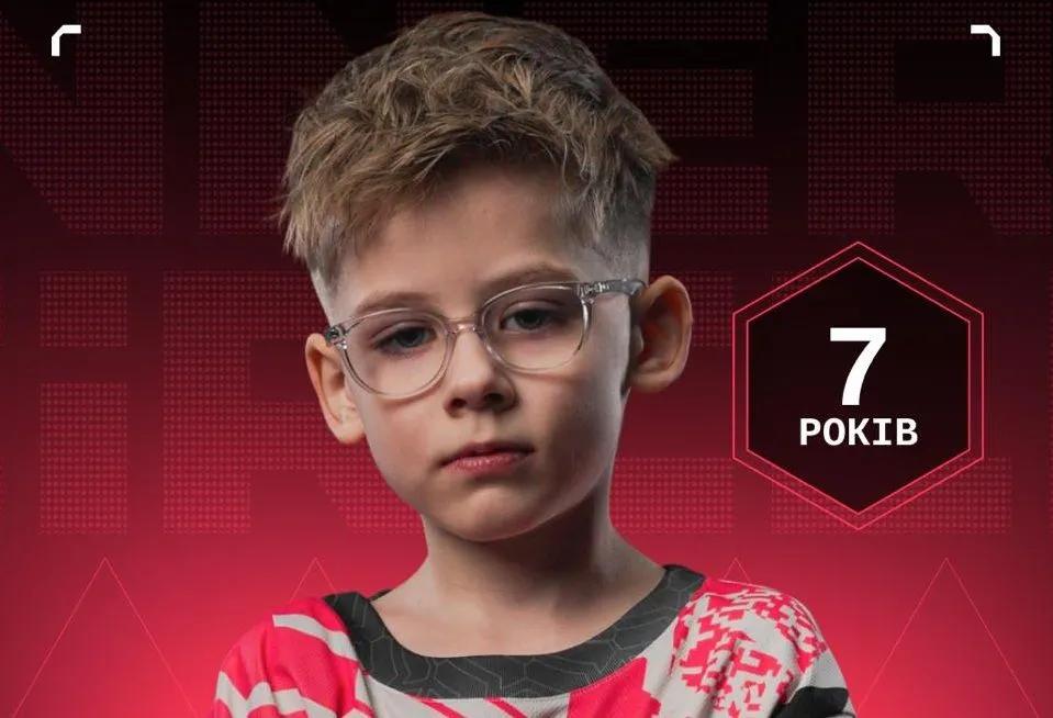 FACEIT prohíbe el Counter-Strike a un niño de 7 años hasta que cumpla la edad mínima exigida