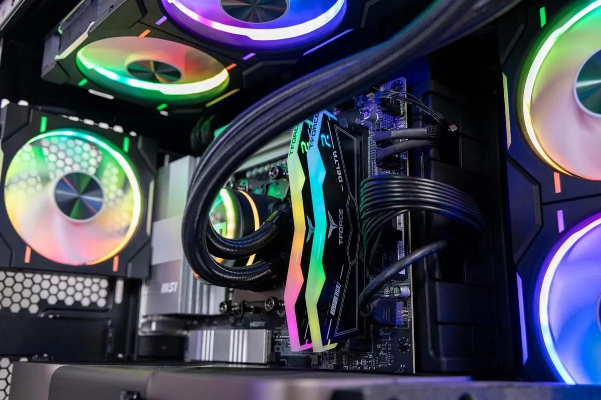 Lenovo: Los precios de la RAM podrían no volver nunca a los niveles anteriores, ya que la industria se enfrenta a un cambio a largo plazo.