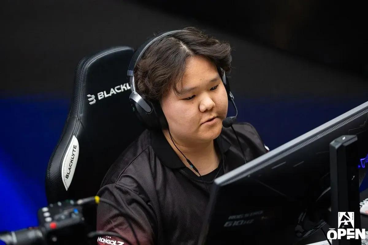 mzinho deja The MongolZ y ficha por BC.Game