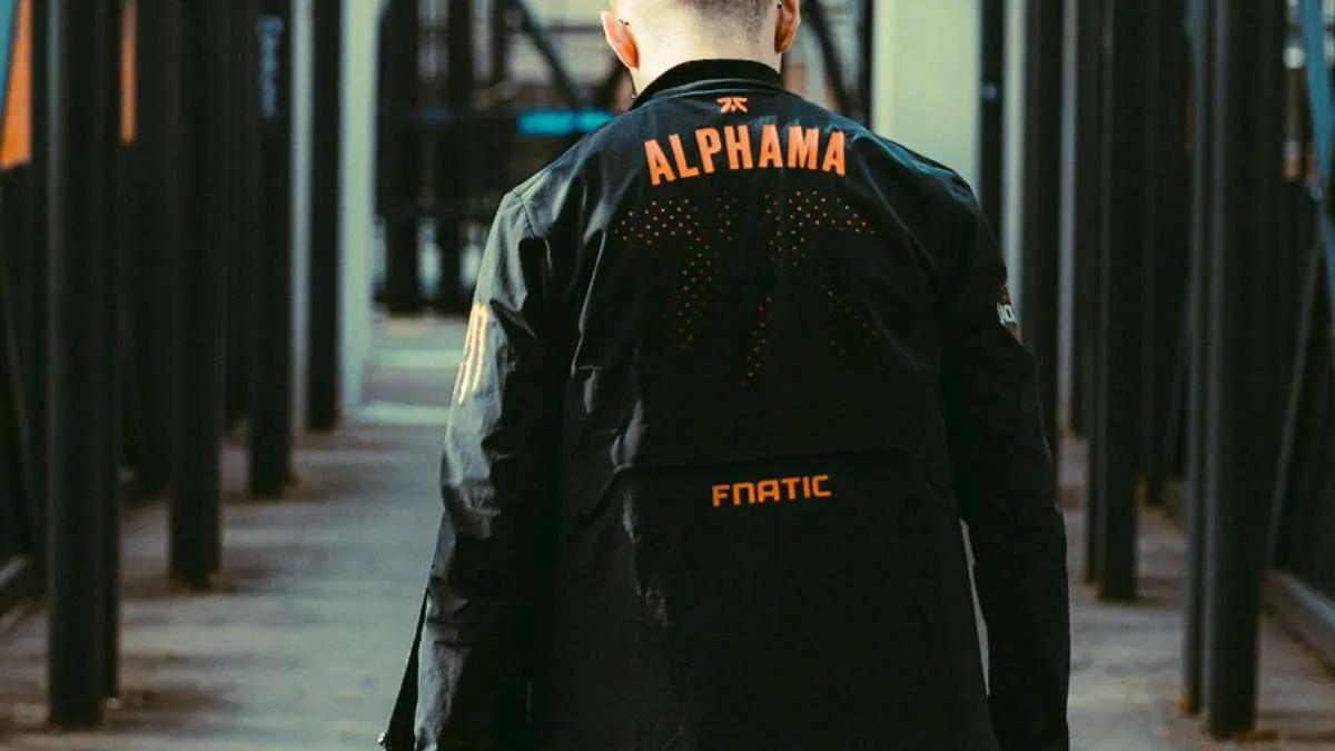 Alphama a la izquierda Fnatic