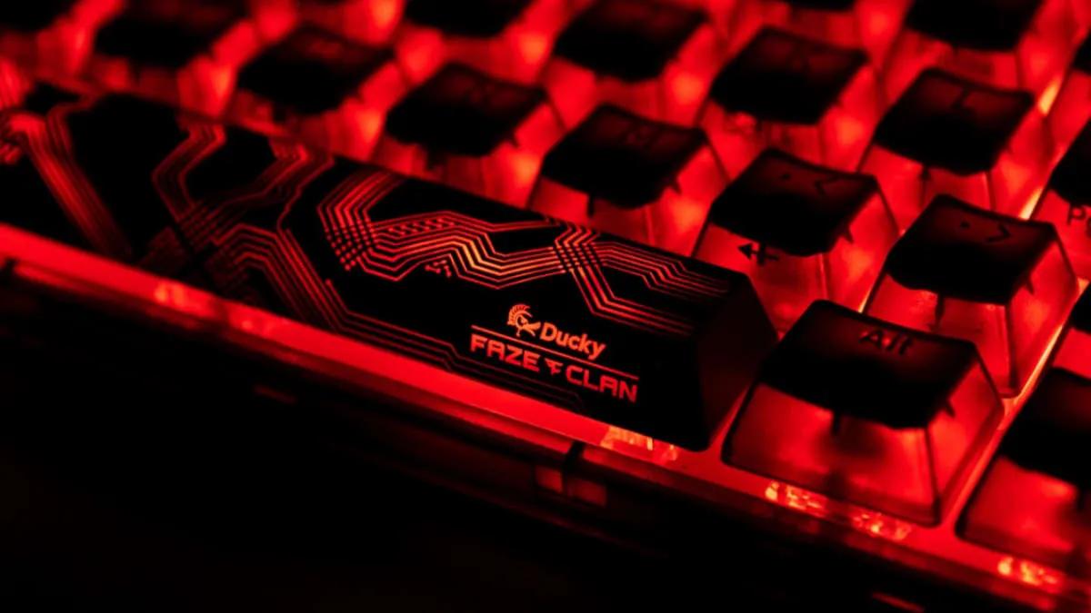 FaZe Clan y Ducky lanzarán un teclado de edición limitada