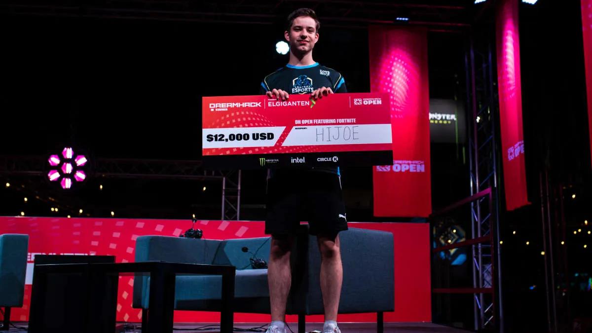 Hijoe se convirtió en el ganador de DreamHack Summer 2022: Zero Build - Final