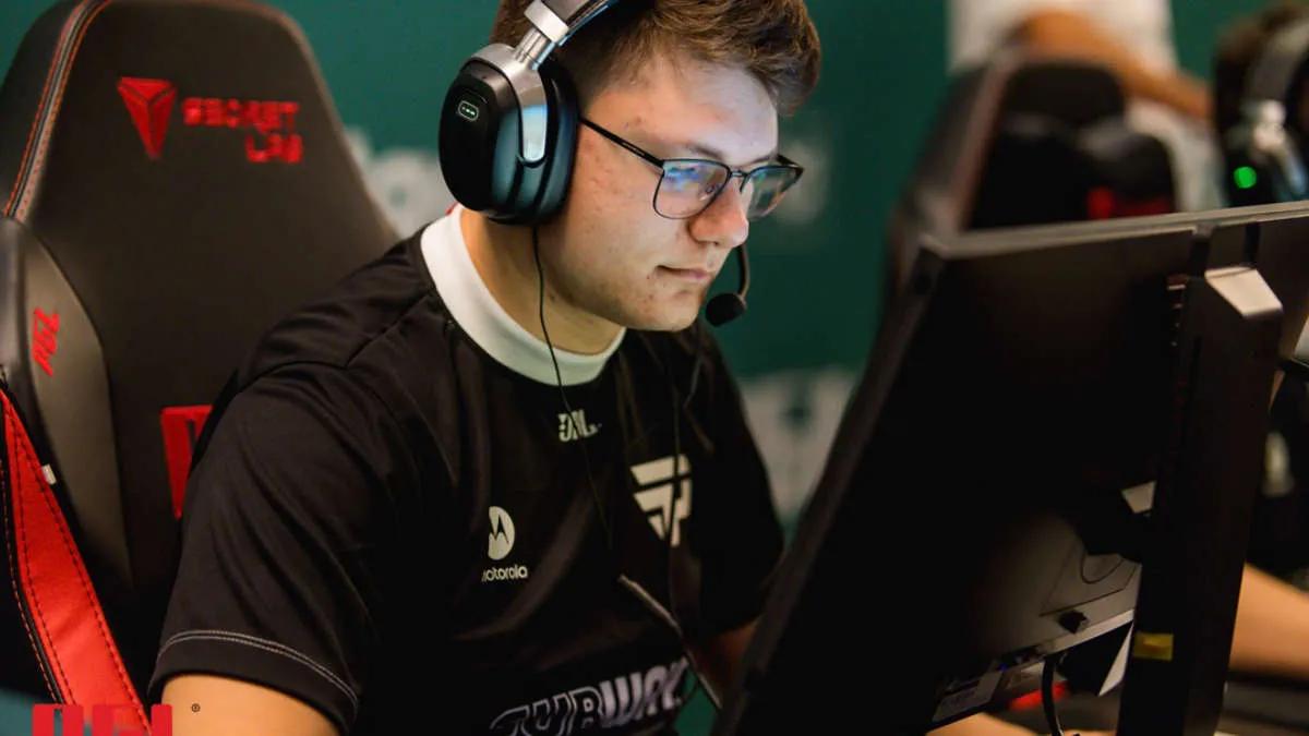 NEKIZ abandona el once inicial paiN Gaming