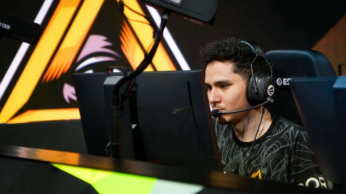 HEN1 podría convertirse en novato MIBR