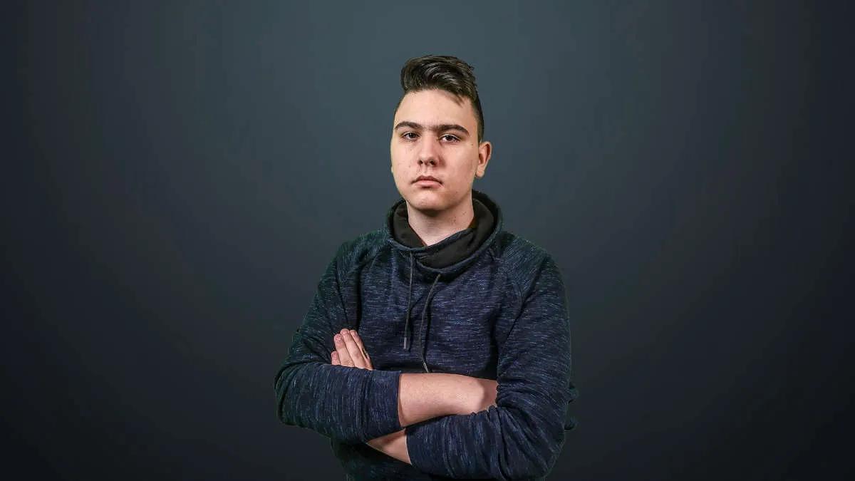 DEPRESHN dejó la academia fnatic