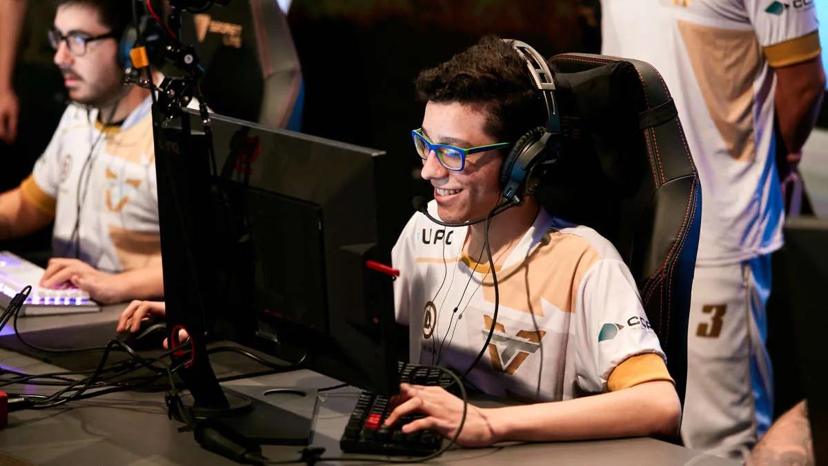 b4 rtiN se retiró de CS:GO
