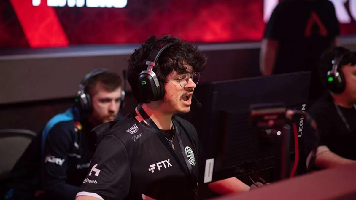 Albralelie dejó el equipo FaZe Clan por Apex Legends