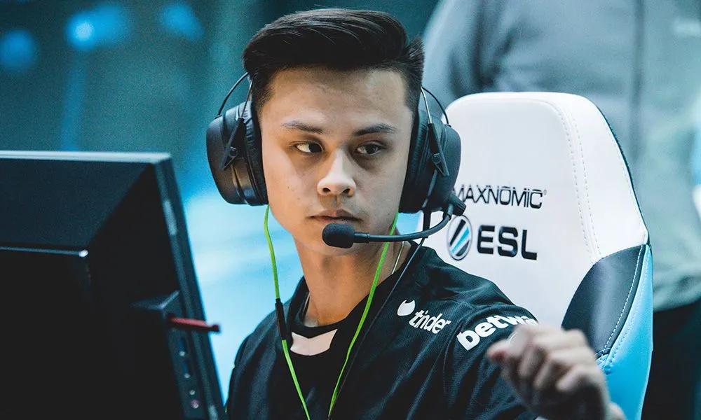 Escándalo en CS2: Stewie2k acusado de estafar a un jugador con dinero y aspectos raros