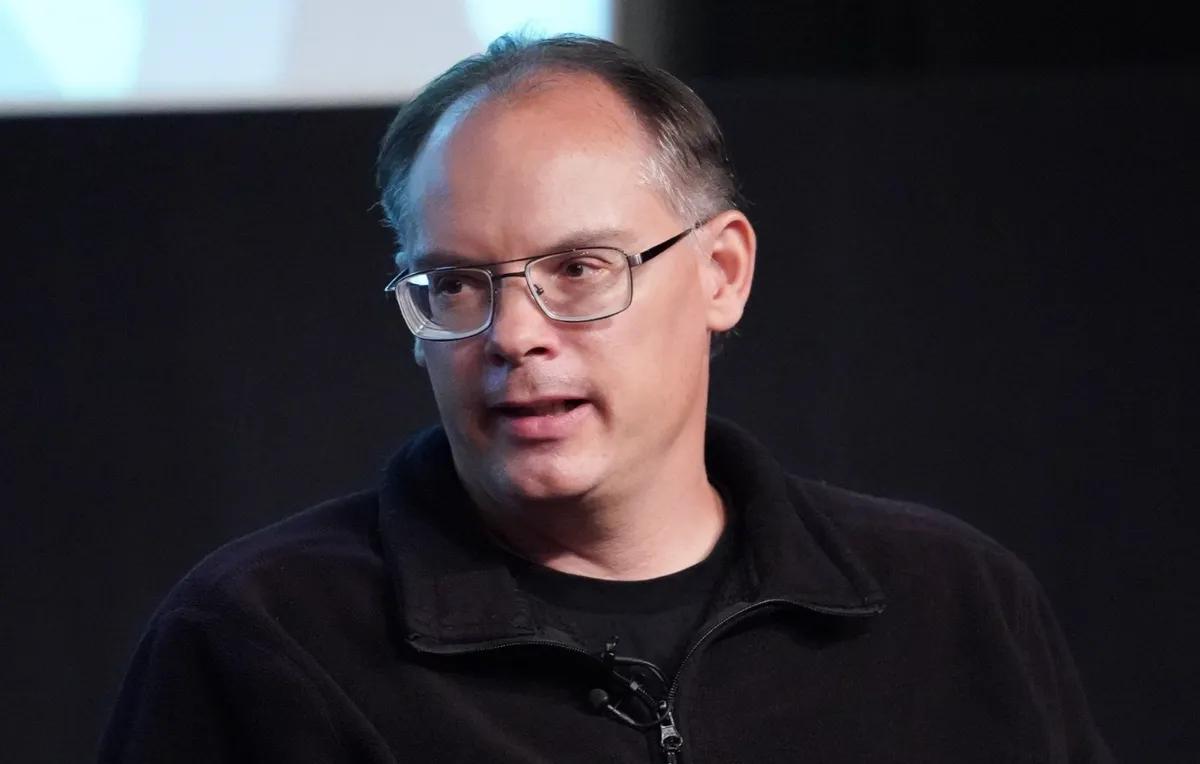 Tim Sweeney, jefe de Epic Games, defiende el uso de la voz de la IA en Arc Raiders como una oportunidad para los actores de doblaje