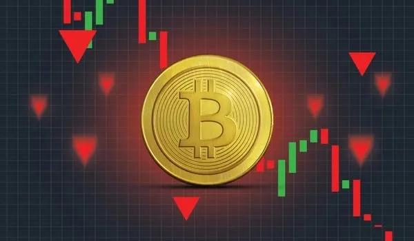 Nueva caída de precios de BTC: liquidaciones masivas de $320 millones