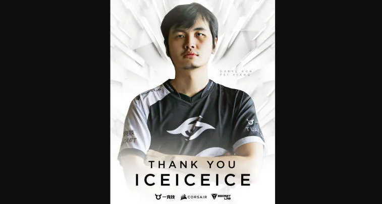 Iceiceice a la izquierda Team Secret. Photo 1